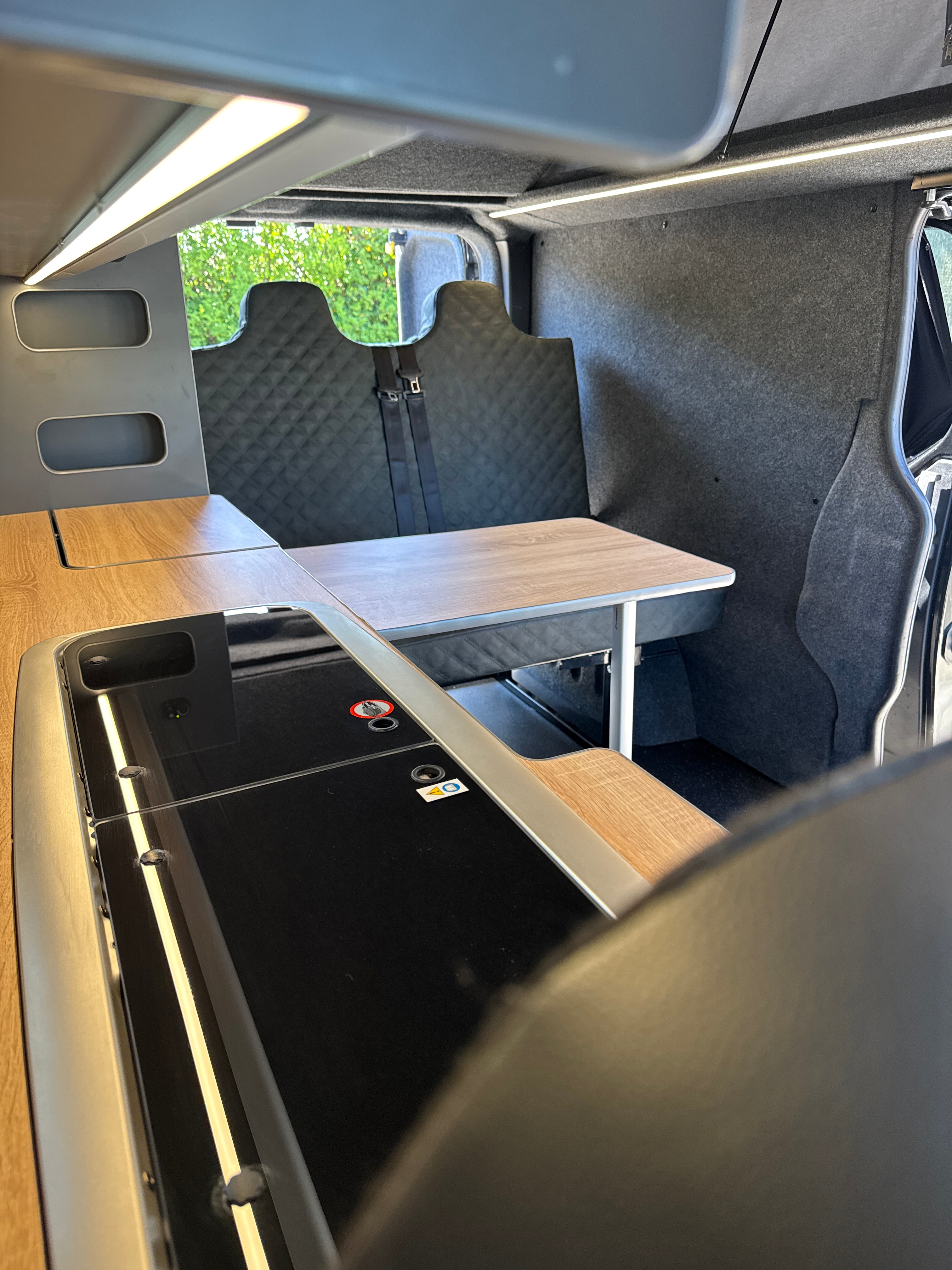 2:0 side kitchen LWB