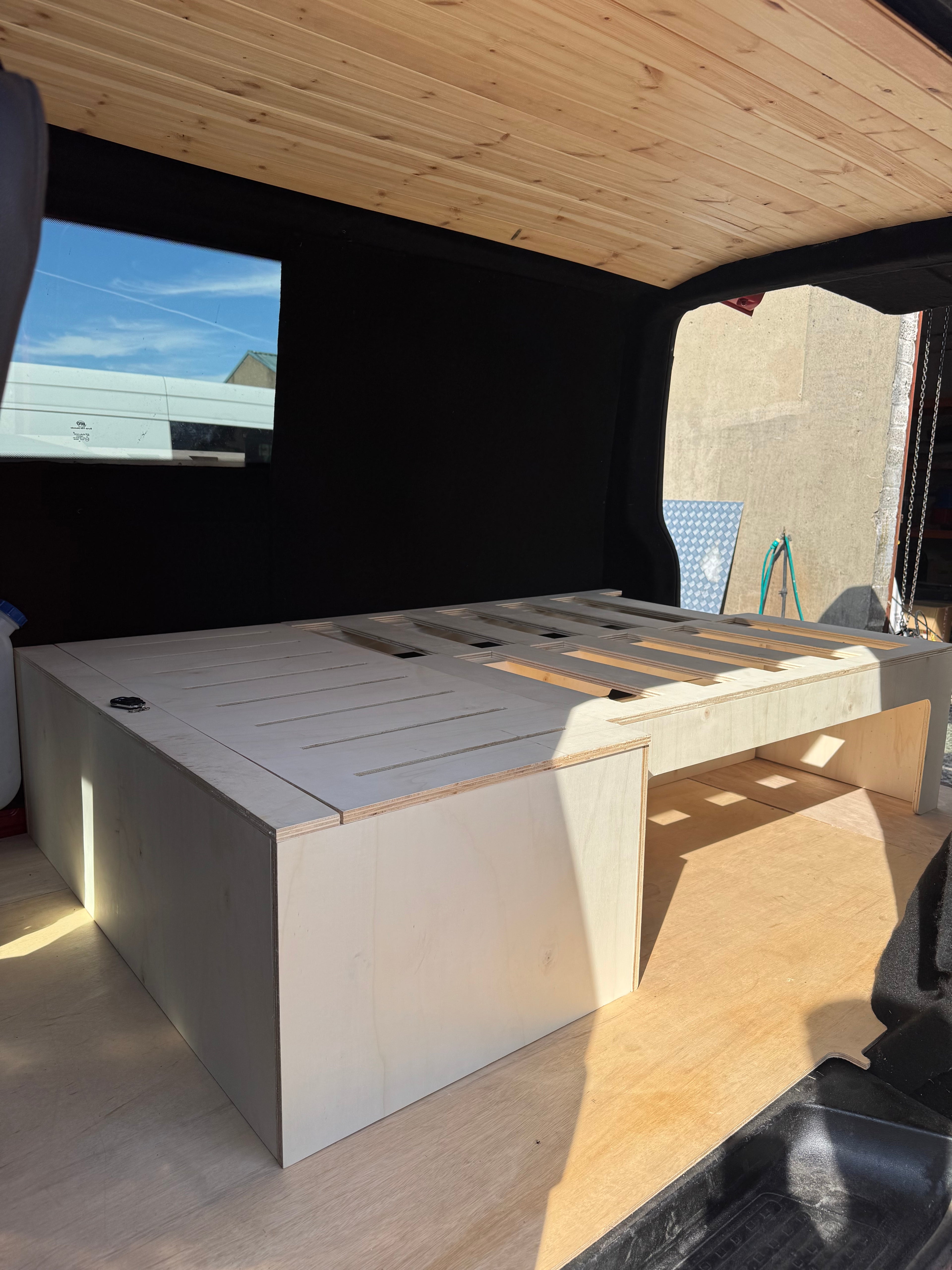 L Shape slide out bed