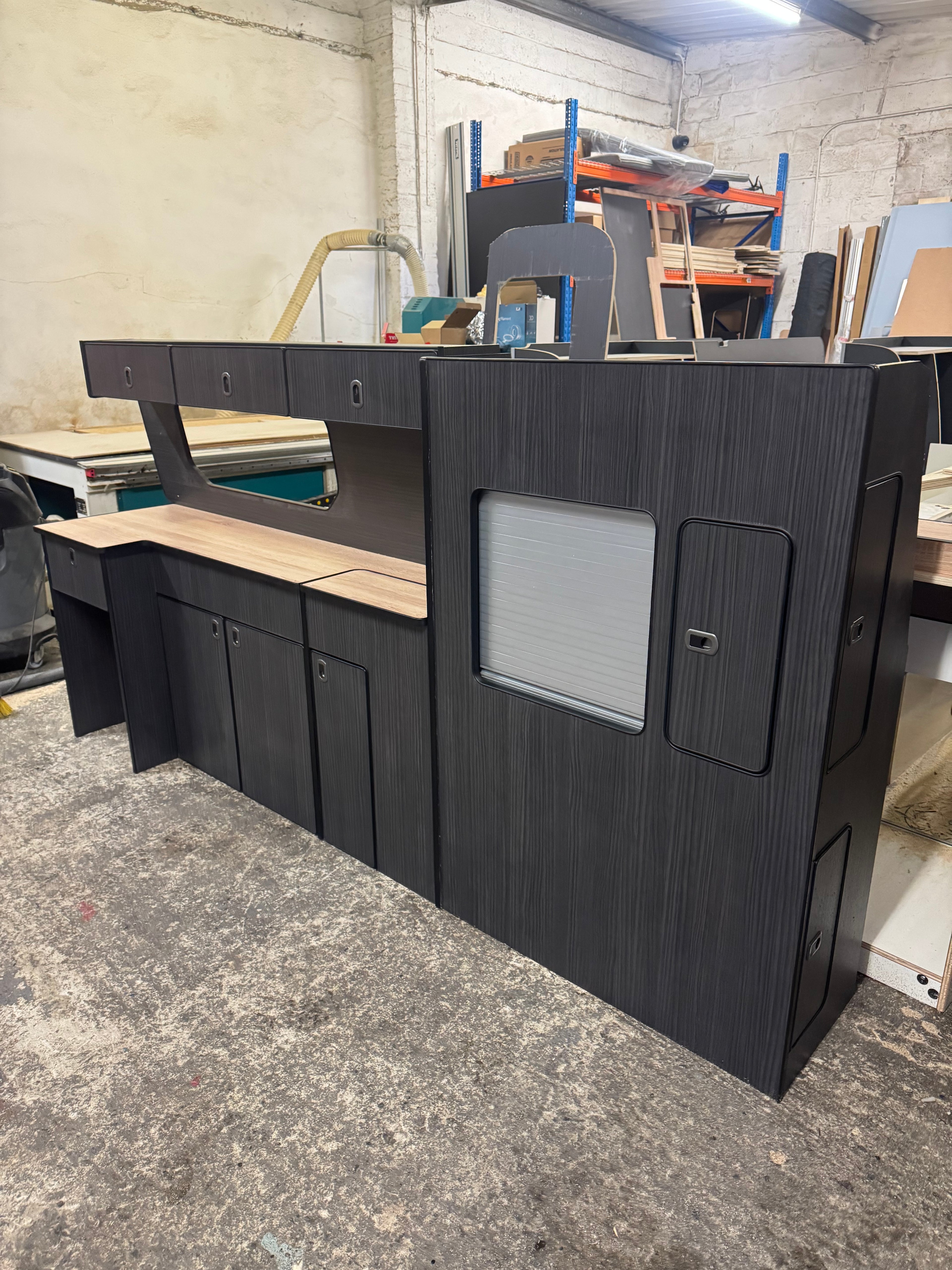 3:0 side kitchen LWB